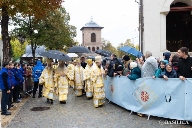 Sfânta Liturghie din ziua de prăznuire a Sfântului Dimitrie cel Nou