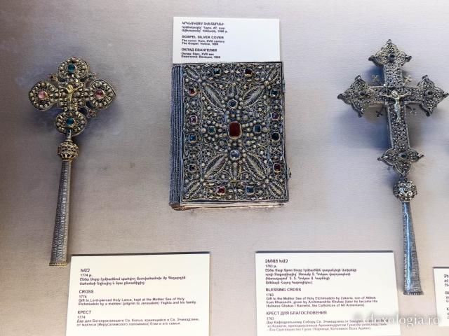 Muzeul Catedralei Echmiadzin din Armenia – vistieria de spiritualitate a Bisericii Armene