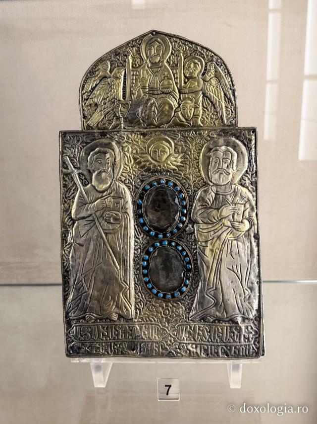 Muzeul Catedralei Echmiadzin din Armenia – vistieria de spiritualitate a Bisericii Armene
