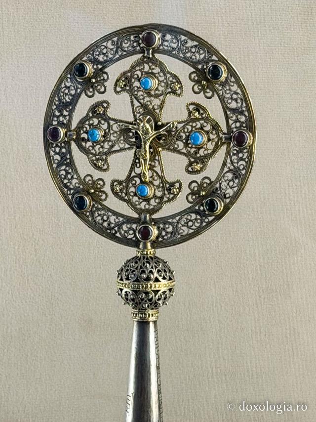 Muzeul Catedralei Echmiadzin din Armenia – vistieria de spiritualitate a Bisericii Armene