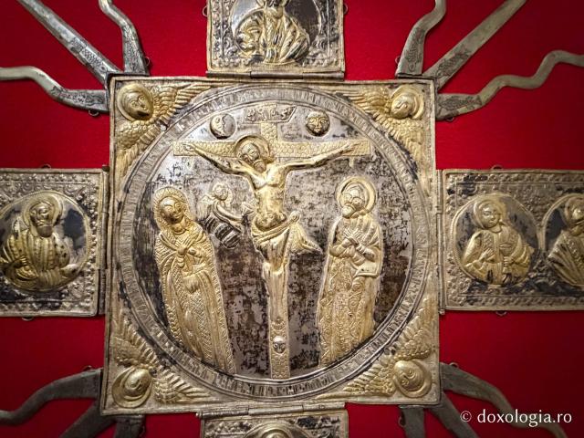 Muzeul Catedralei Echmiadzin din Armenia – vistieria de spiritualitate a Bisericii Armene