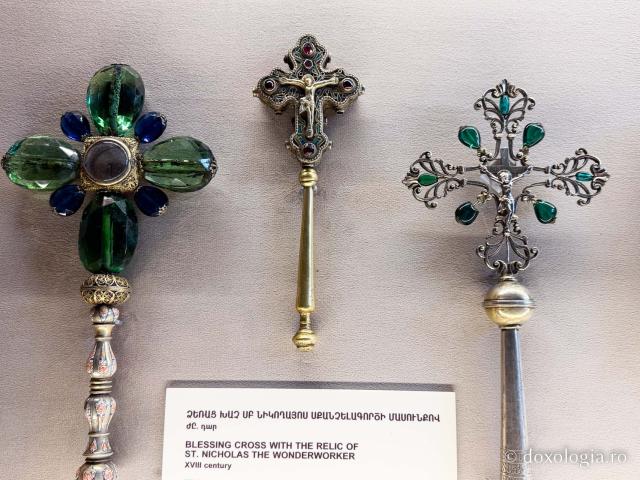 Muzeul Catedralei Echmiadzin din Armenia – vistieria de spiritualitate a Bisericii Armene