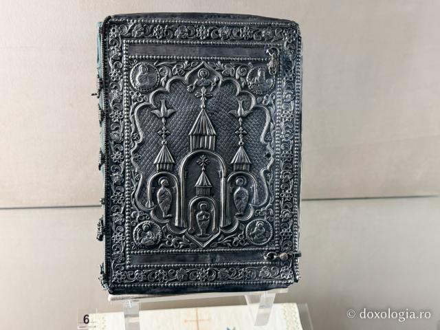 Muzeul Catedralei Echmiadzin din Armenia – vistieria de spiritualitate a Bisericii Armene