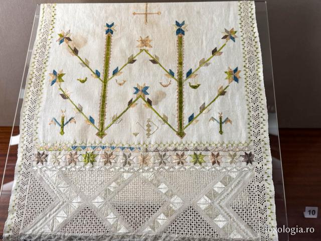 Muzeul Catedralei Echmiadzin din Armenia – vistieria de spiritualitate a Bisericii Armene
