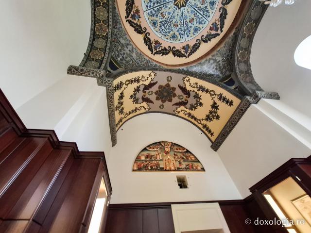 Muzeul Catedralei Echmiadzin din Armenia – vistieria de spiritualitate a Bisericii Armene