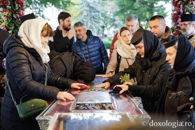 Jurnal de pelerin la Sfinții Cuvioși Parascheva și Paisie de la Sihăstria (ziua a VI-a)