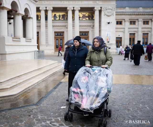 Pelerini la sărbătoarea Sfântului Dimitrie cel Nou