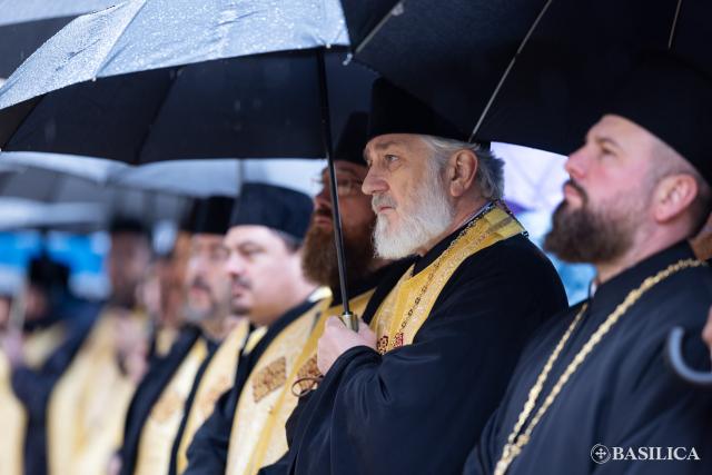 Pelerini la sărbătoarea Sfântului Dimitrie cel Nou