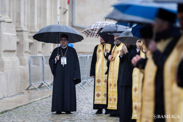 Pelerini la sărbătoarea Sfântului Dimitrie cel Nou