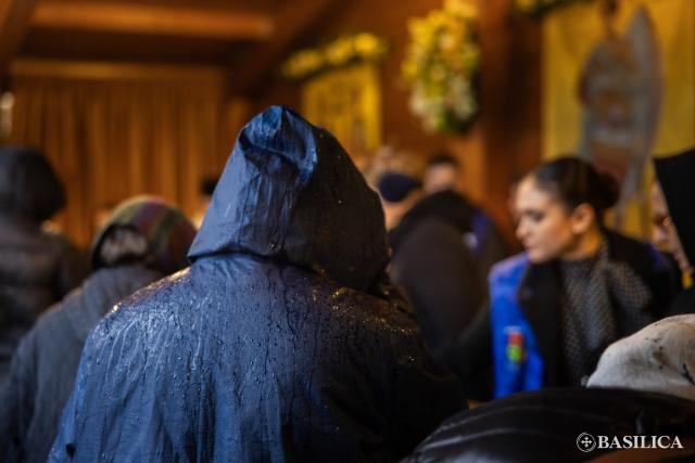 Pelerini la sărbătoarea Sfântului Dimitrie cel Nou