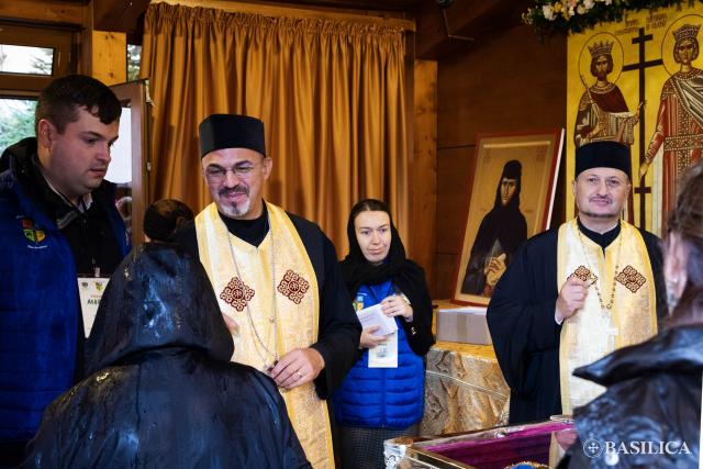 Pelerini la sărbătoarea Sfântului Dimitrie cel Nou