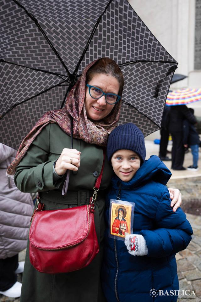 Pelerini la sărbătoarea Sfântului Dimitrie cel Nou