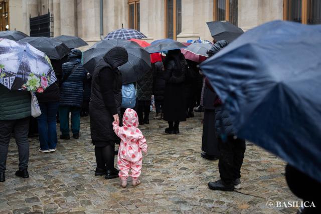 Pelerini la sărbătoarea Sfântului Dimitrie cel Nou