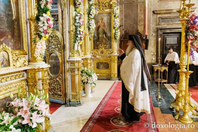PS Nichifor a slujit Sfânta Liturghie la Catedrala Mitropolitană în a treia zi de pelerinaj