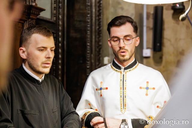 PS Nichifor a slujit Sfânta Liturghie la Catedrala Mitropolitană în a treia zi de pelerinaj