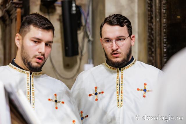 PS Nichifor a slujit Sfânta Liturghie la Catedrala Mitropolitană în a treia zi de pelerinaj