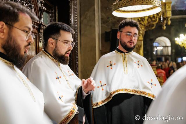 PS Nichifor a slujit Sfânta Liturghie la Catedrala Mitropolitană în a treia zi de pelerinaj