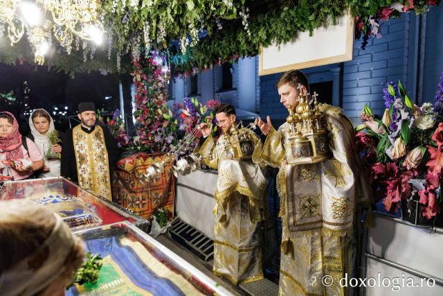 PS Nichifor a slujit Sfânta Liturghie la Catedrala Mitropolitană în a treia zi de pelerinaj