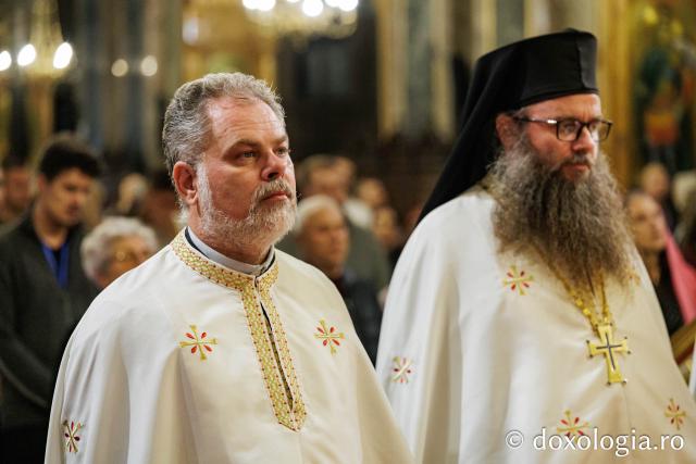 PS Nichifor a slujit Sfânta Liturghie la Catedrala Mitropolitană în a treia zi de pelerinaj