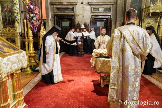 PS Nichifor a slujit Sfânta Liturghie la Catedrala Mitropolitană în a treia zi de pelerinaj