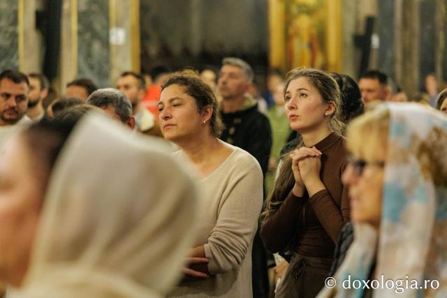 PS Nichifor a slujit Sfânta Liturghie la Catedrala Mitropolitană în a treia zi de pelerinaj