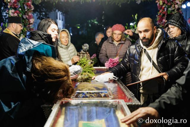 Priveghere în cinstea Sfântului Apostol Andrei la Catedrala Mitropolitană din Iași