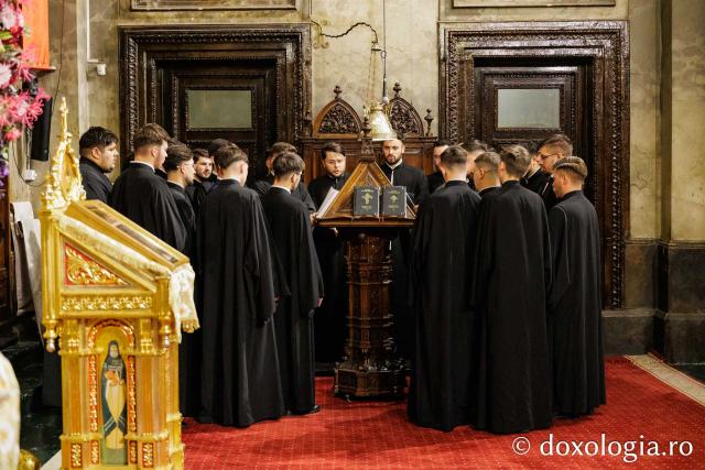 Priveghere în cinstea Sfântului Apostol Andrei la Catedrala Mitropolitană din Iași