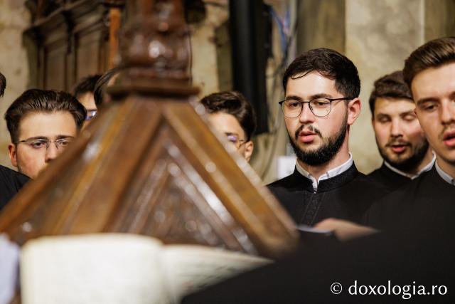 Priveghere în cinstea Sfântului Apostol Andrei la Catedrala Mitropolitană din Iași