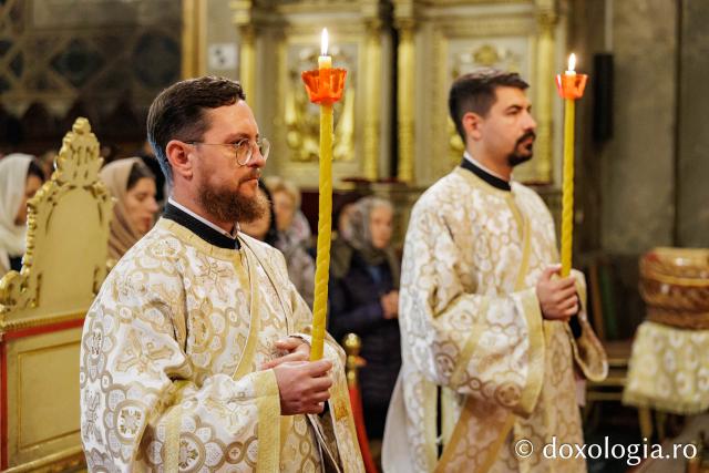 Priveghere în cinstea Sfântului Apostol Andrei la Catedrala Mitropolitană din Iași