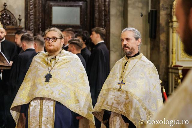 Priveghere în cinstea Sfântului Apostol Andrei la Catedrala Mitropolitană din Iași