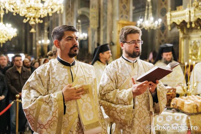Priveghere în cinstea Sfântului Apostol Andrei la Catedrala Mitropolitană din Iași