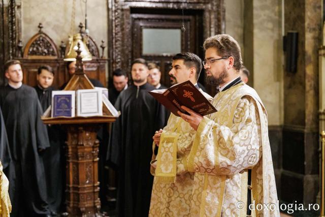 Priveghere în cinstea Sfântului Apostol Andrei la Catedrala Mitropolitană din Iași