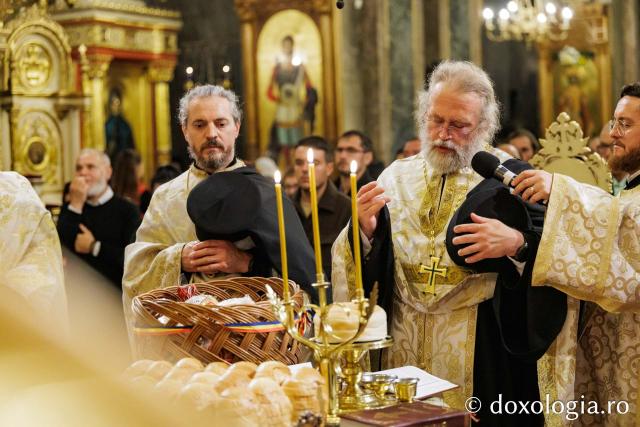 Priveghere în cinstea Sfântului Apostol Andrei la Catedrala Mitropolitană din Iași