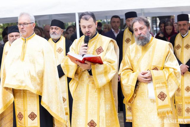 Priveghere la Mănăstirea Mihai Vodă din București în cinstea Sfântului Preot Mucenic Constantin Sârbu