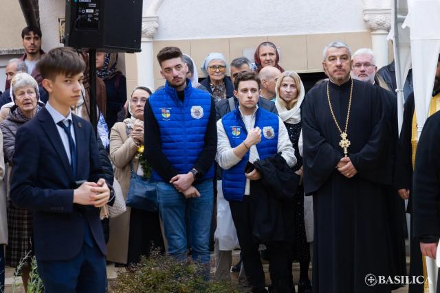 Priveghere la Mănăstirea Mihai Vodă din București în cinstea Sfântului Preot Mucenic Constantin Sârbu