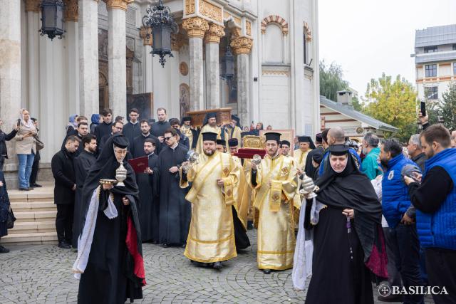 Procesiunea „Calea Sfinților” prin inima Capitalei