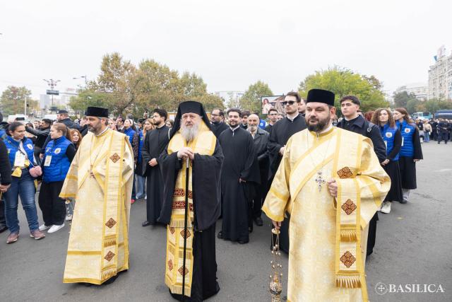 Procesiunea „Calea Sfinților” prin inima Capitalei