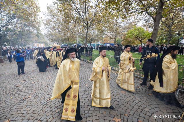 Procesiunea „Calea Sfinților” prin inima Capitalei