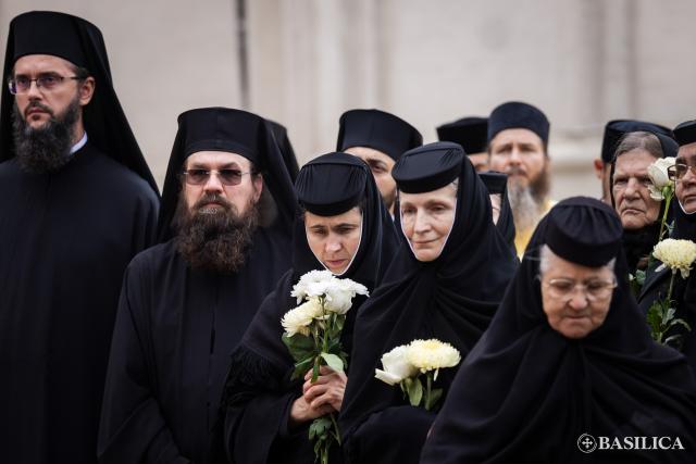 Procesiunea „Calea Sfinților” prin inima Capitalei