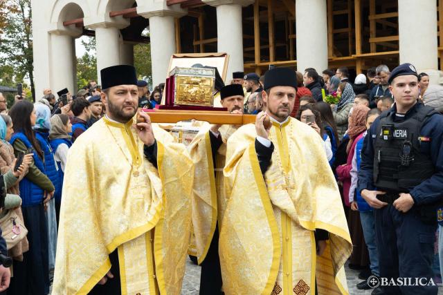 Procesiunea „Calea Sfinților” prin inima Capitalei