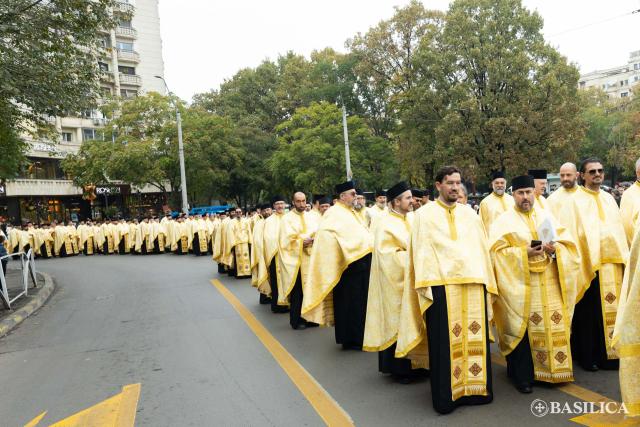 Procesiunea „Calea Sfinților” prin inima Capitalei