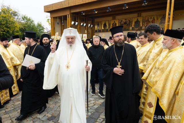 Procesiunea „Calea Sfinților” prin inima Capitalei