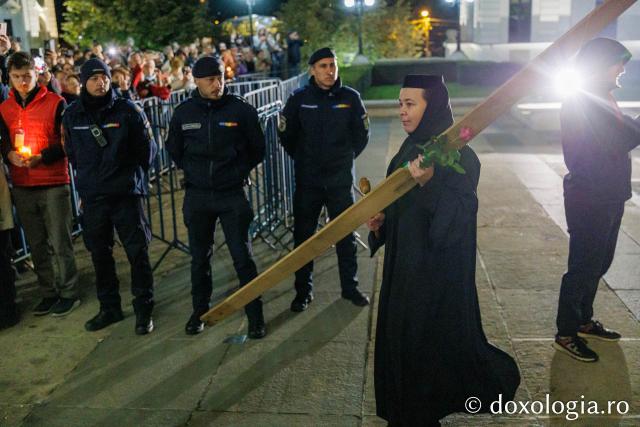Moaștele Sfintei Parascheva au fost așezate în Catedrala Mitropolitană din Iași – 2026