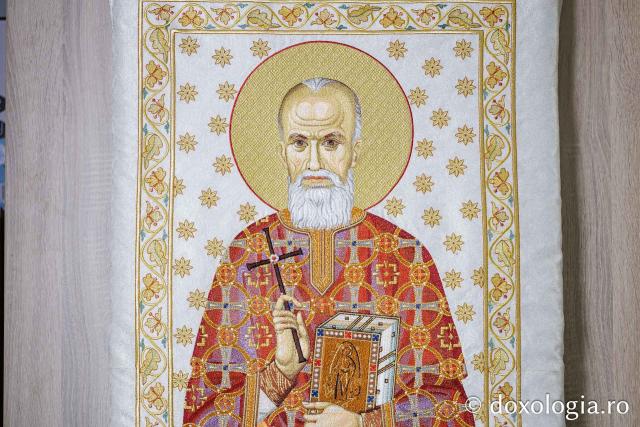 Veșmânt brodat pentru Sfântul Preot Mucenic Constantin Sârbu