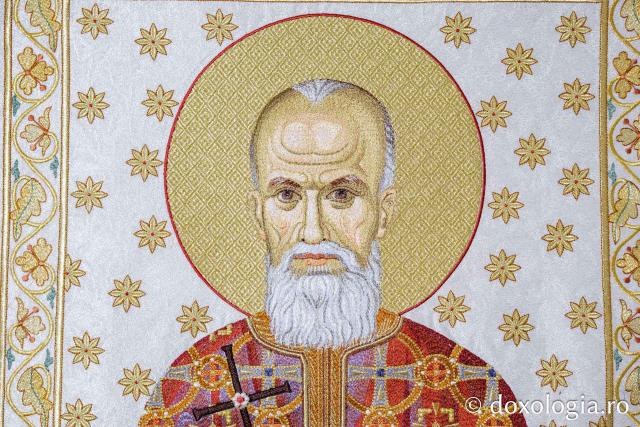 Veșmânt brodat pentru Sfântul Preot Mucenic Constantin Sârbu