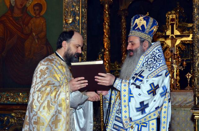 Sfânta Liturghie pentru angajaţii Centrului Cultural Misionar DOXOLOGIA, Iaşi