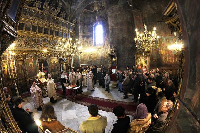 Sfânta Liturghie pentru angajaţii Centrului Cultural Misionar DOXOLOGIA, Iaşi