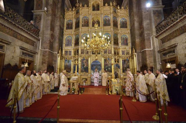 Teologii ieșeni au depus jurământul de credință (foto)