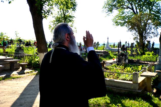 IPS Teofan, vizite pastorale în parohii botoşănene (14 fotografii)