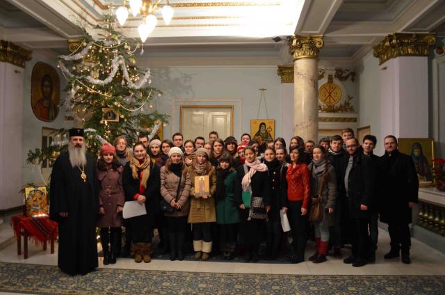 Colindători la Reşedinţa Mitropolitană - Corul "Sf. Ioan Cucuzel"